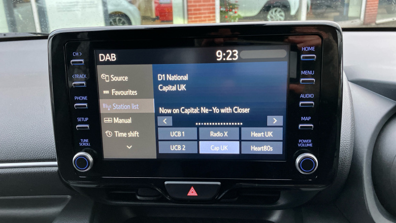 Toyota Yaris 1.5 Hybrid Design 5dr CVT Hybrid Hatchback